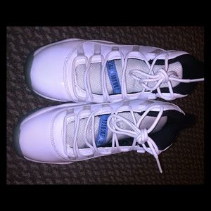 Air Jordan retro 11s Legend blue